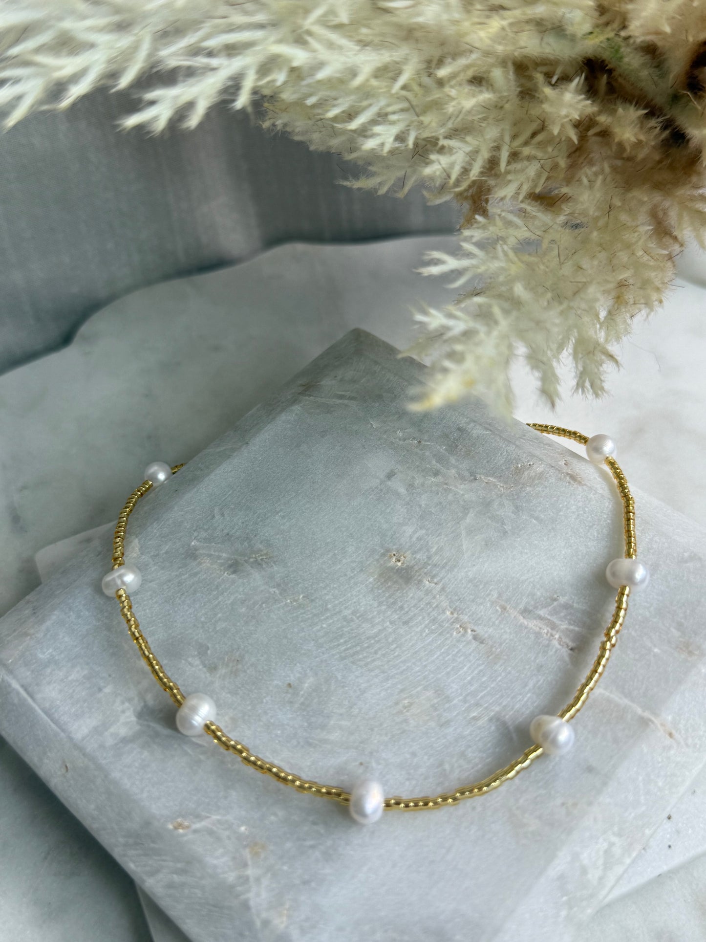 Tiny Liza Pearl Choker
