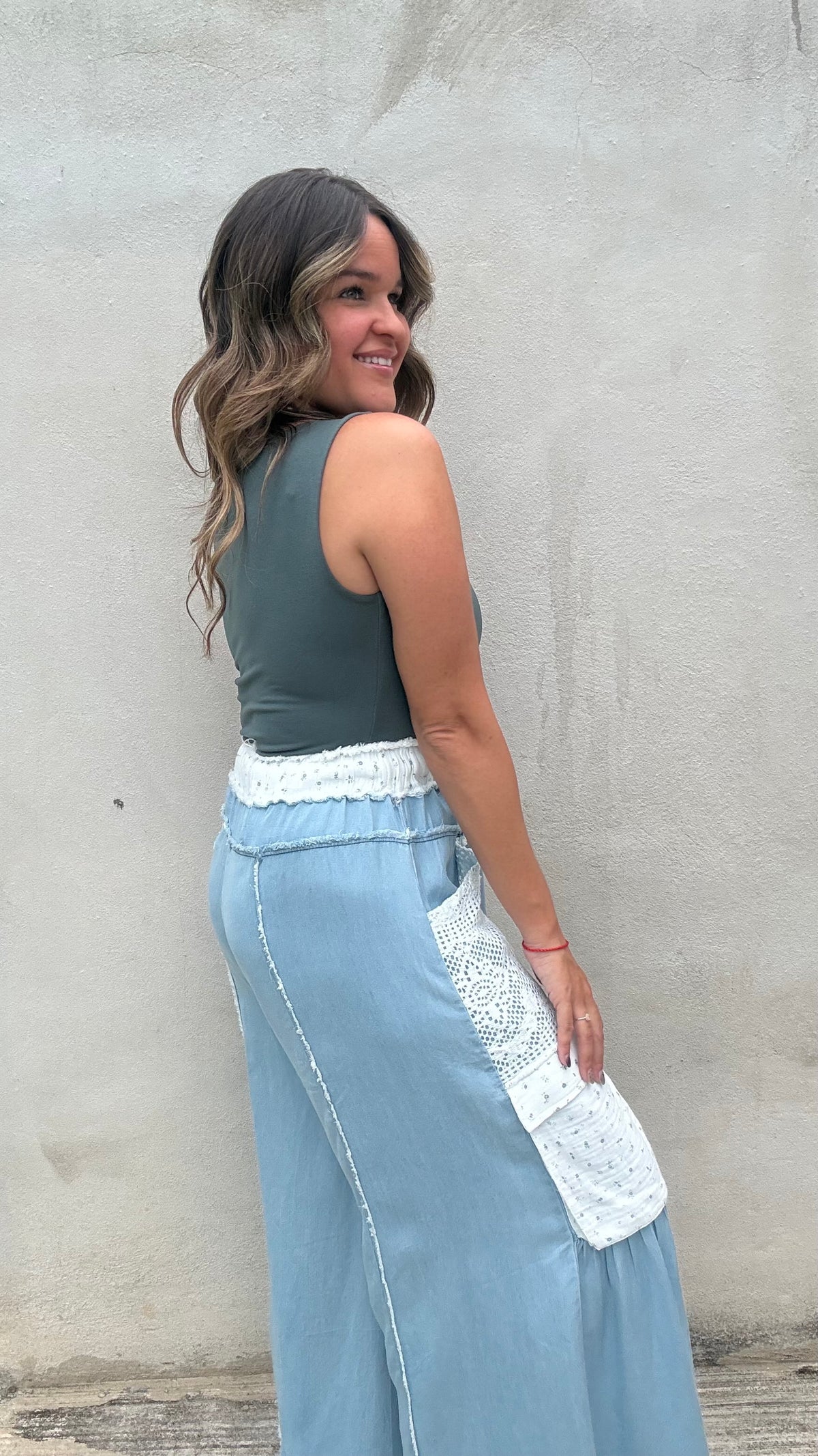 Serene Lace Bottom